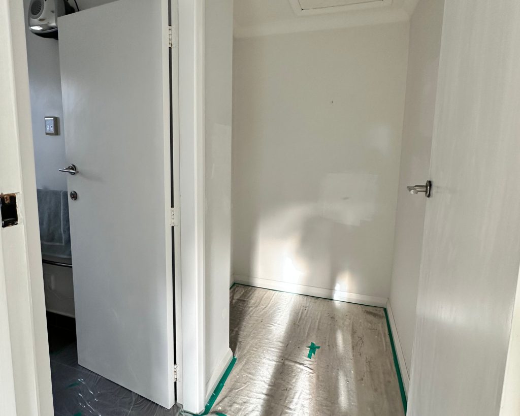 fc03f0af-d8fa-40f4-878b-fa38ac05bd25